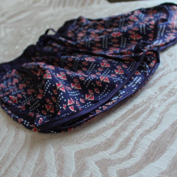 Exist Beach Shorts | Pajama Shorts - Picture 3 of 4